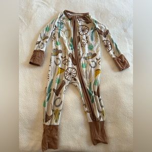 Little sleepies brown rodeo convertible zippy